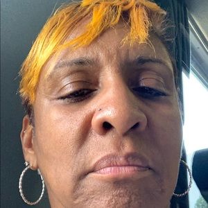 Meet your Posher, Diane